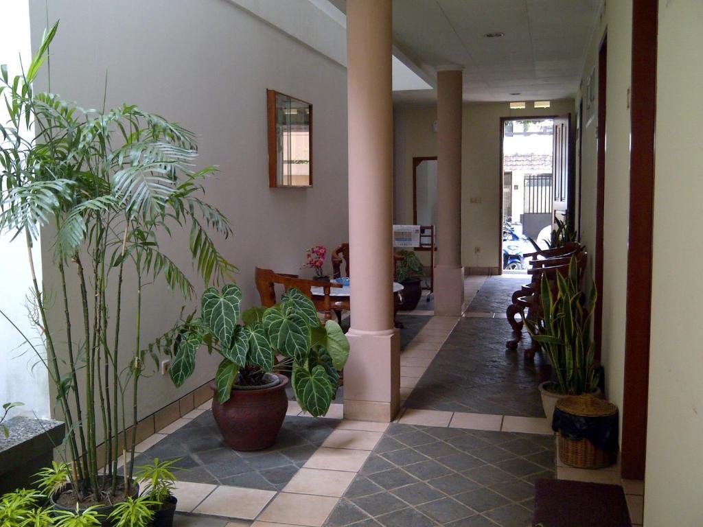 Obc Guest House Bandung Exterior photo